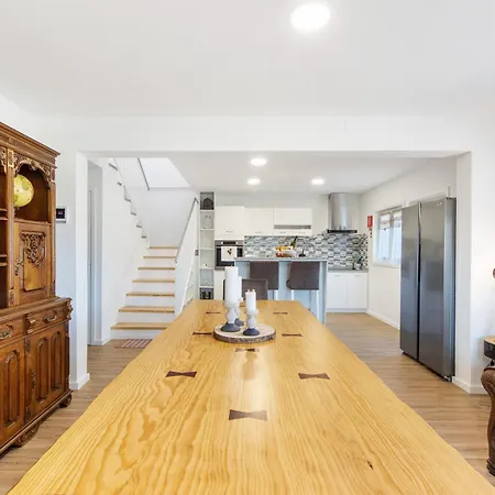 펜션 A Casa Branca Pacos de Gaiolo
